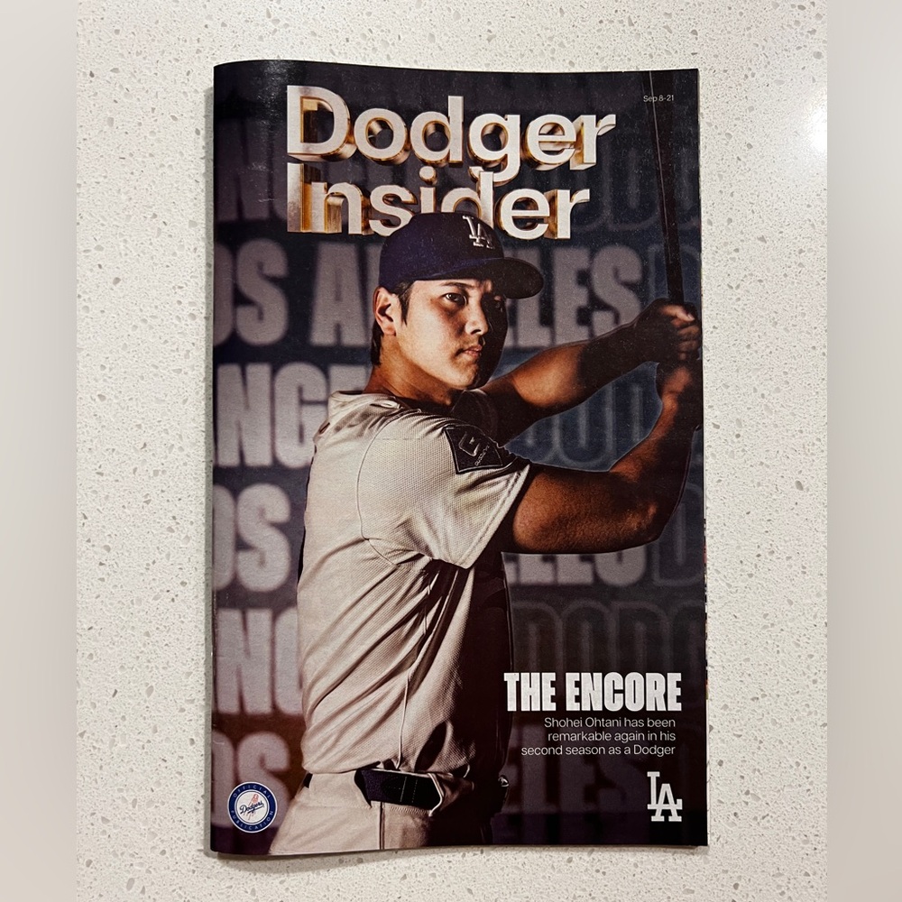 Dodger Insider magazine featuring Shohei Ohtani